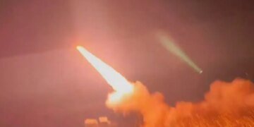 Пакистан начал масштабную военную операцию против Индии: удары по авиабазам и ракетным хранилищам