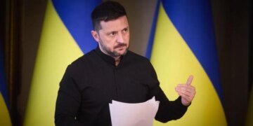 Украина отправила делегацию в Стамбул во главе с министром обороны – прямая трансляция пресс-конференции Зеленского