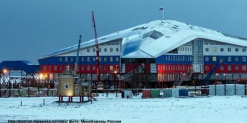 НАТО должно усилиться в Арктике – Расмуссен
