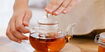 Учені назвали напої та продукти, що подовжують життя