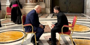 Axios розкрило деталі розмови Трампа із Зеленським у Ватикані