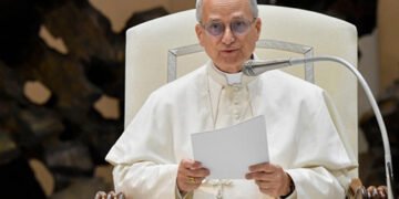 У світі ще не було випадків, коли Папа Римський зупинив війну, – історик