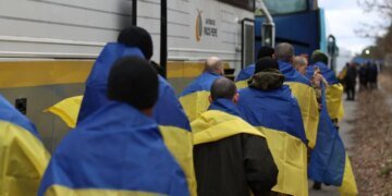 Штрафбат для возвращенных из плена: ЦПД разъяснил, обвиняют ли вернувшихся в дезертирстве