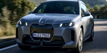 Більше за заявлений запас ходу: BMW iX подолав майже 700 км на одному заряді