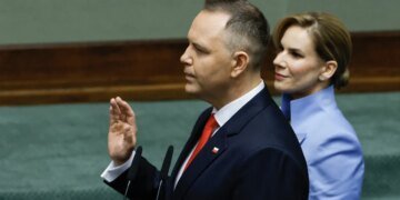 В Польше новый президент: кто такой Кароль Навроцкий?