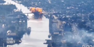 “Вопрос времени”, – эксперт объяснил, зачем оккупанты уничтожают мост в Херсоне