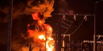 БПЛА атаковали Ростовскую область: пожар в районе аэродрома. ВИДЕО