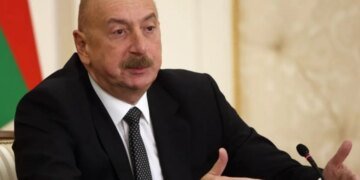 Азербайджан грозит Кремлю вооружить Украину: что случилось