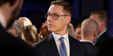 Россия хочет воевать: Стубб объяснил, возможна ли встреча Зеленского и Путина до осени