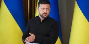Зеленский: Буферная зона между Украиной и Россией уже фактически существует