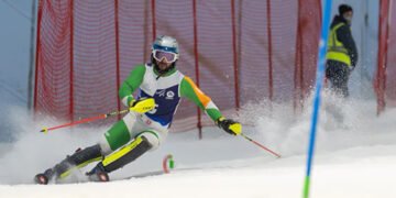 Єдиний “зимовий” спортсмен Індії збирає гроші, щоб поїхати на Олімпіаду-2026