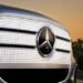Решітка радіатора тепер світиться: Mercedes-Benz оновлює вигляд електричного GLC