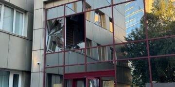 Масований удар Росії по Києву пошкодив будівлю представництва Євросоюзу