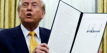 Трамп наказав Пентагону підготувати варіанти військових операцій у Мексиці: що трапилось