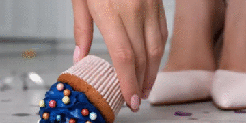 Правило п’яти секунд: чи справді їжа з підлоги залишається безпечною