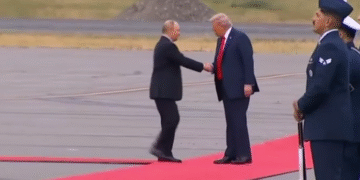 Трамп і Путін зустрілися