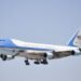 Літак Трампа мало не потрапив у катастрофу над Нью-Йорком – Bloomberg