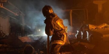 Одесская область под атакой: РФ обстреляла портовую инфраструктуру Измаила