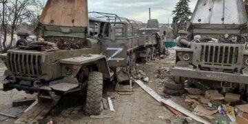 Украинские защитники дают россиянам отпор на всех направлениях: сотни атак отбиты
