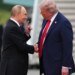 CNN: Трамп потратил восемь месяцев на иллюзии о “мире с Путиным”