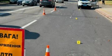 В Киеве пьяная женщина за рулём сбила 23-летнюю военнослужащую на пешеходном переходе