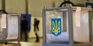 Опрос КМИС: большинство украинцев поддерживает выборы только после войны