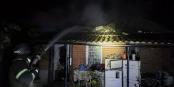 Россияне атаковали “шахедами” Кривой Рог: попали в предприятие. ФОТО