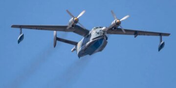 Спецы ГУР уничтожили в Крыму редкие российские самолеты: почему это суперважно. ВИДЕО