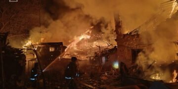 Росіяни атакували Запоріжжя: загинула людина, 13 поранених, серед них двоє дітей. ФОТО