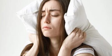 Недосип може заважати мозку очищатися від токсинів і підвищувати ризик деменції, – дослідження