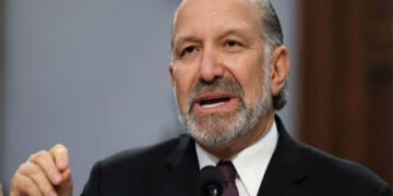 США укладуть торгівельну угоду з Індією, якщо вона відмовиться від російської нафти, – міністр