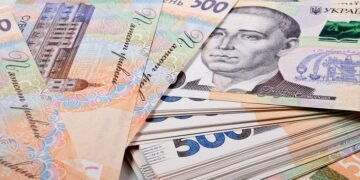 В НБУ оценивают потенциал внутреннего рынка ОВГЗ в сотни миллиардов гривен.