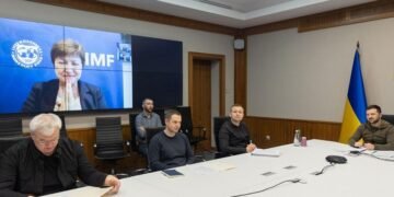 Зачем Украине нужна новая программа с МВФ?