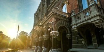 Объемы выданных украинскими банками кредитов выросли на 16% за год.