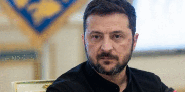 Від Москви до Парижа менше 3000 км: Зеленський попередив Європу, що для Путіна захоплена Україна стане трампліном