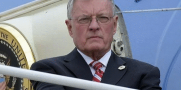 “Не ставте його в таке становище”, – Келлог порадив, як працювати з Трампом