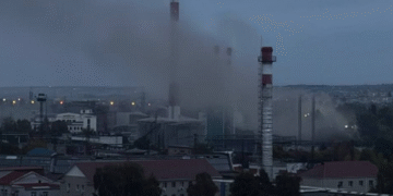 Зупинилися ліфти, вода, інтернет й магазини: у Бєлгороді тотальний блекаут після потужних прильотів