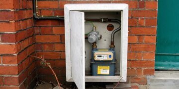 Жителей Шостки просят срочно перекрыть газовые краны и дать доступ к ним: что происходит