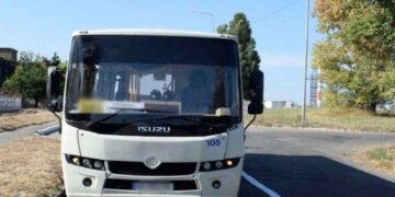 В Киеве водитель бросил боевую гранату в маршрутку