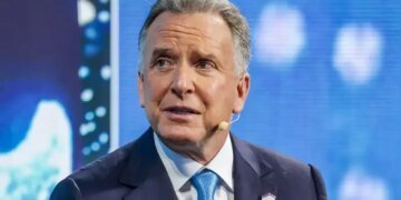 Кислица: американскому посланнику стоит услышать Украину, а не только Москву