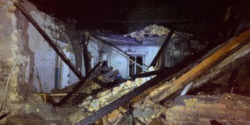 В результате российского удара по Запорожью погиб 7-летний ребенок