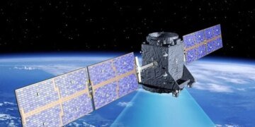 Украинский эксперт усомнился, что китайские спутники помогают России бить по Украине