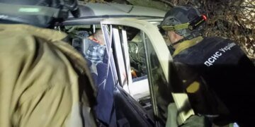 Российский дрон атаковал автомобиль в Запорожье: есть погибший и раненые