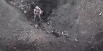 Украинские бойцы рассказали, как берут россиян в плен с помощью дрона