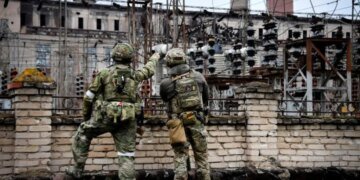 Российские антенны на оккупированных территориях: как «бесплатный подарок» превращается в слежку за населением