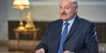 Лукашенко стало плохо после секретного отчета о том, чем «дышит народ»