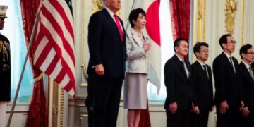 Япония отказалась от радикального отказа от российского СПГ несмотря на давление США