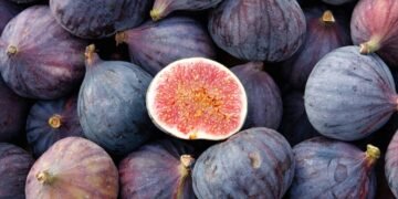 Учені розповіли, чи дійсно в інжирі є мертві оси