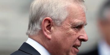 Візит фінансувався державою: принц Ендрю під час офіційної поїздки до Таїланду приводив до свого готелю 40 повій, – ЗМІ