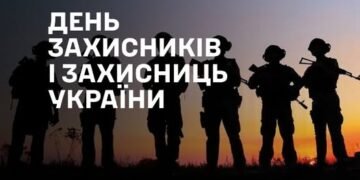 Сирський: Саме завдяки тим, хто взяв до рук зброю і пішов захищати, сьогодні живе і бореться Україна